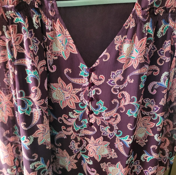 Loft Blouse - Picture 4 of 9